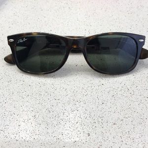 new wayfarer ray-ban sunglasses